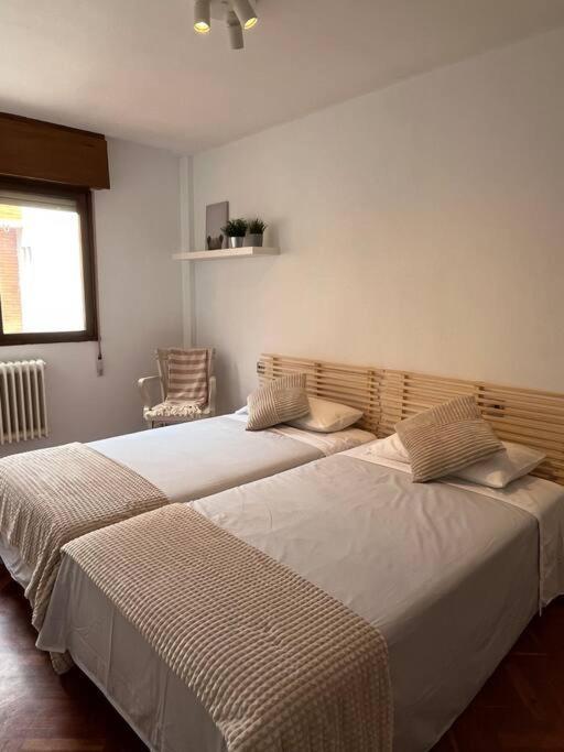 Apartamento El Fontan, Parking Gratuito Gijón Kültér fotó